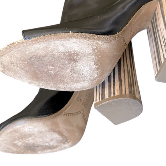 Alberto Fermani Size 9 Black Leather Peeptoe Booties - Picture 8 of 8